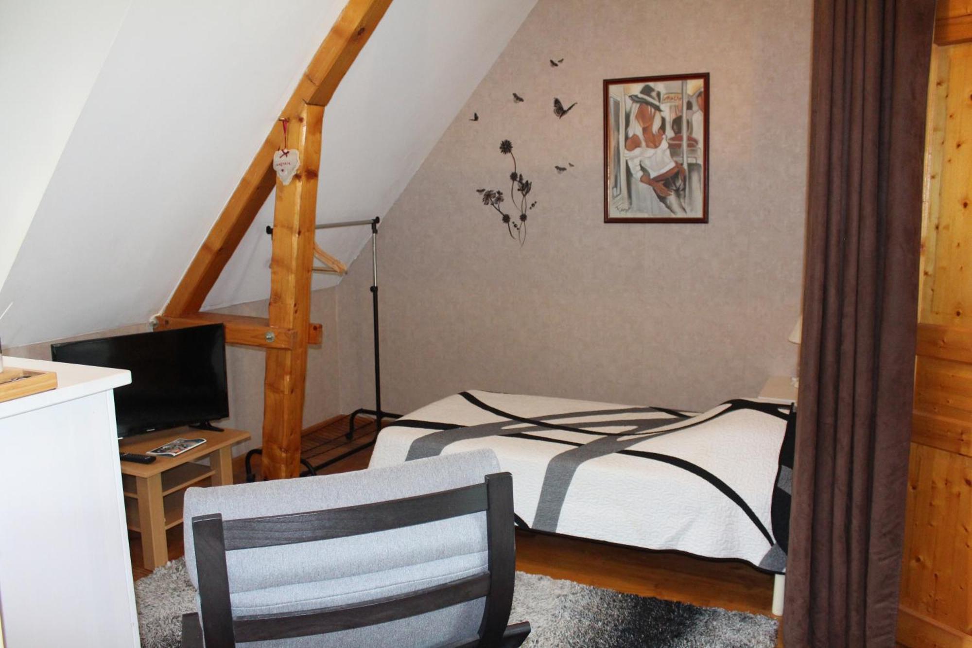 B&B Devalpierre Adult Only Glanville Екстер'єр фото