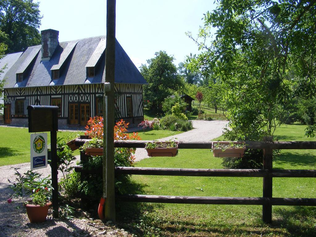 B&B Devalpierre Adult Only Glanville Екстер'єр фото